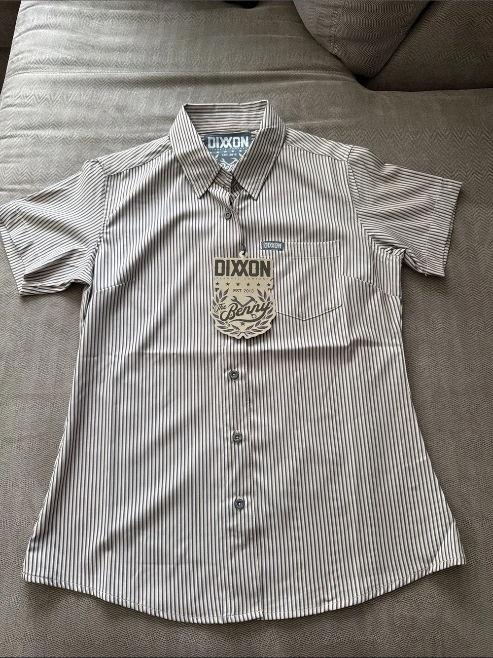 Women’s DIXXON “The Benny” Short-Sleeve Striped Button-Down Shirt - NWT! - Picture 1 of 3